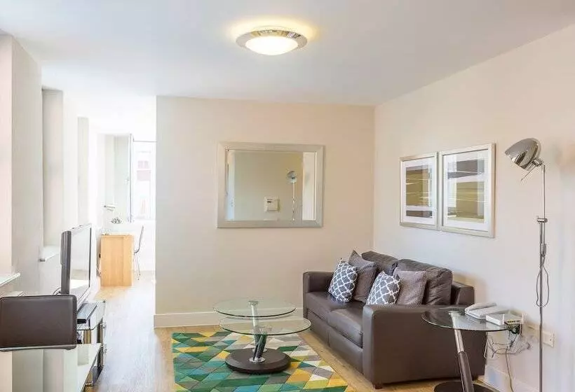 House Of Fisher Central House