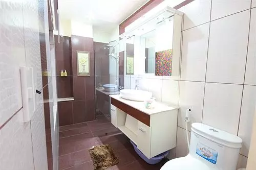 Lesimole Boutique Apartments & Hotel