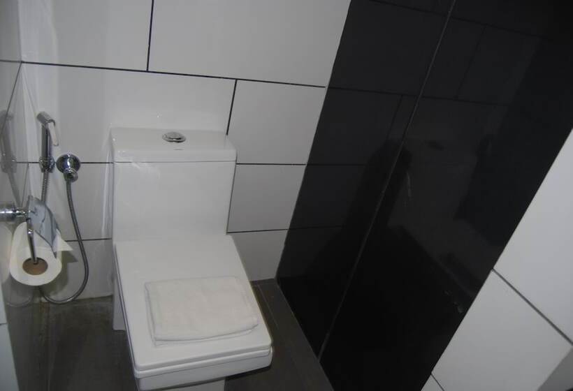 Mango Hotels Tune, Ahmedabad