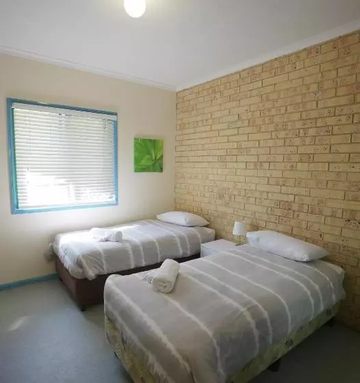 汽车旅馆  Coolum Budget Accommodation