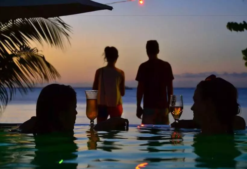 Mystik Life Style By Newmark