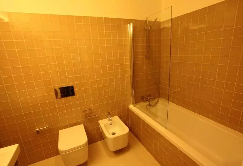هتل New Oporto Apartments   Cardosas
