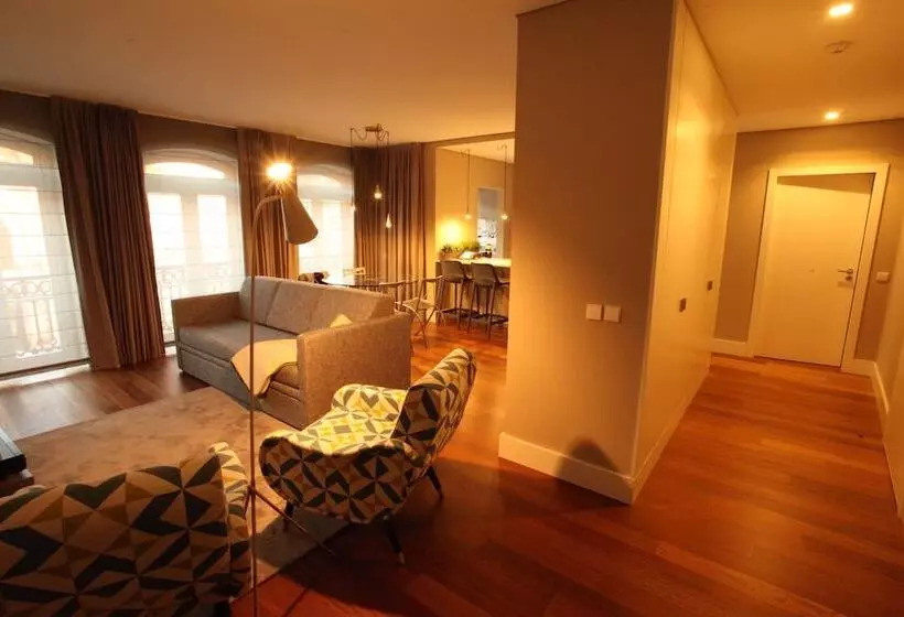 هتل New Oporto Apartments   Cardosas