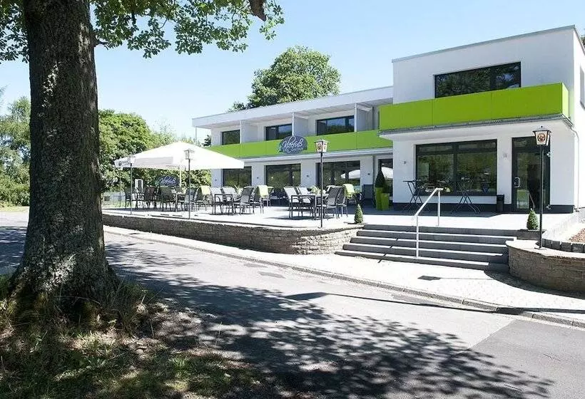 Hotelli Eifel Gasthof Kleefuß