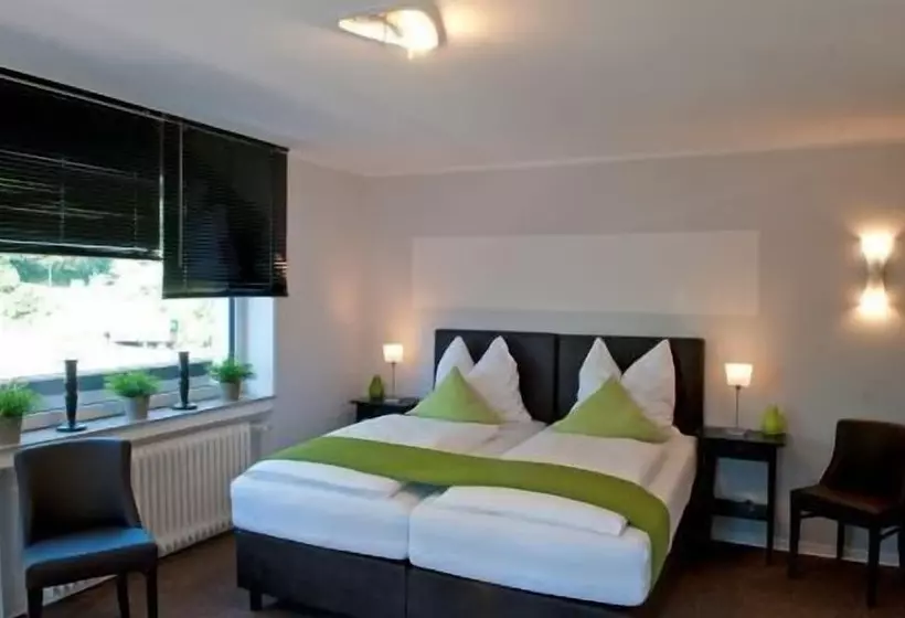 Hotelli Eifel Gasthof Kleefuß