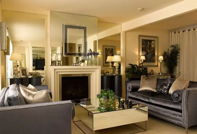 Andre S Mews Luxury Serviced Apartments