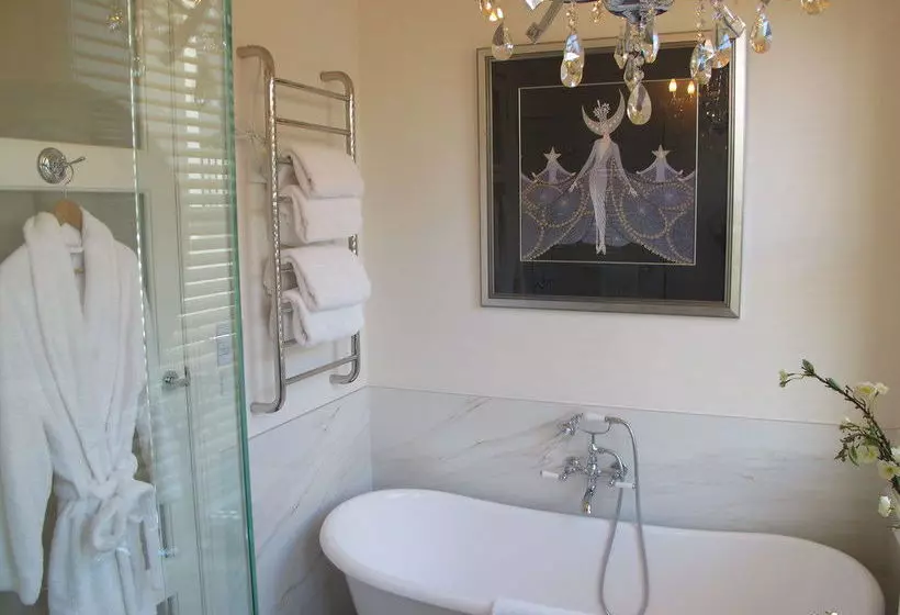 Andre S Mews Luxury Serviced Apartments