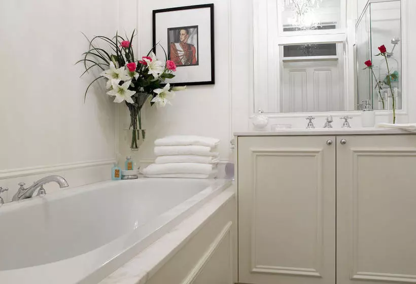 Andre S Mews Luxury Serviced Apartments