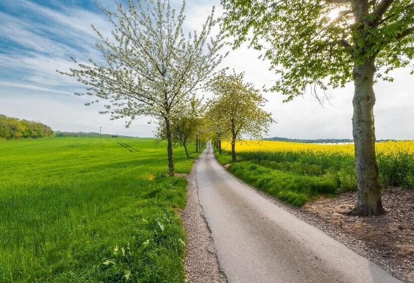 ベッドアンドブレックファースト Lilleshall National Sports Centre