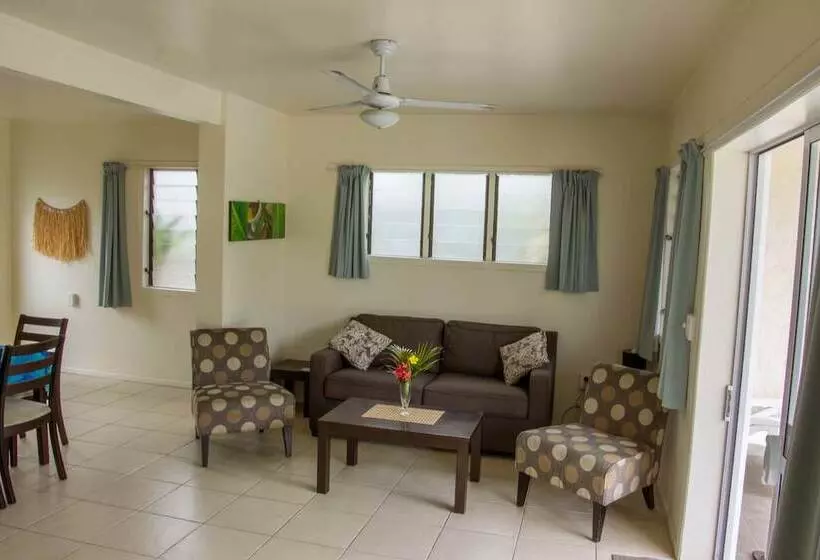 Coral Sands Apartments