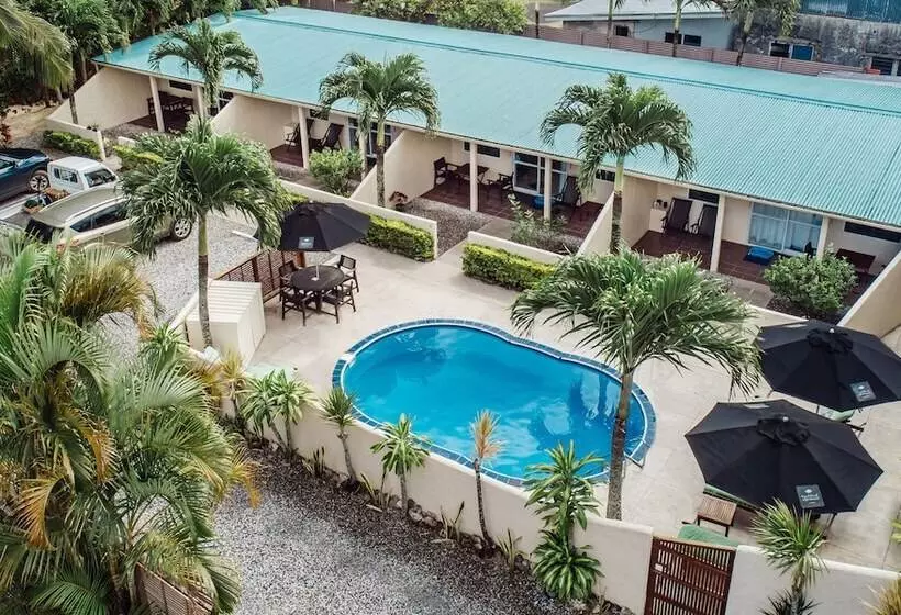 Coral Sands Apartments