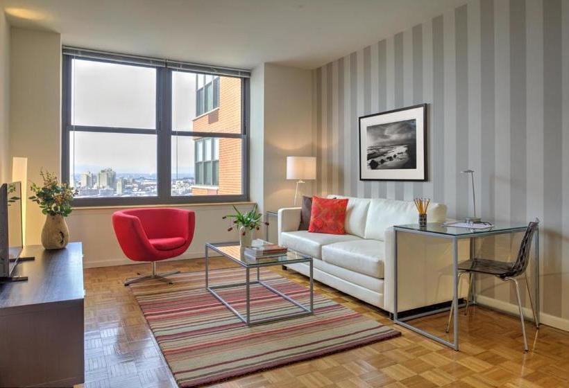 Furnished Quarters At Grove Pointe