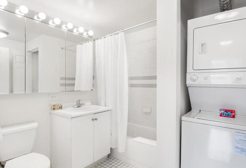 Furnished Quarters At Grove Pointe