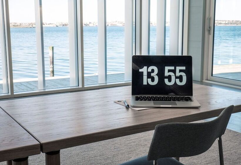 Gullmarsstrand Hotell & Konferens