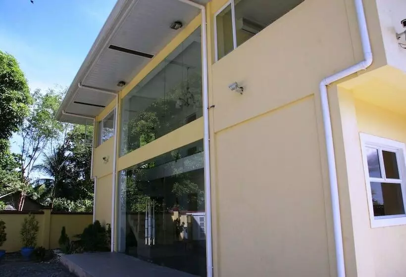 בית מלון כפרי Caimito Beach