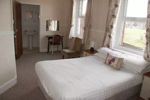 هتل The Sea Princess