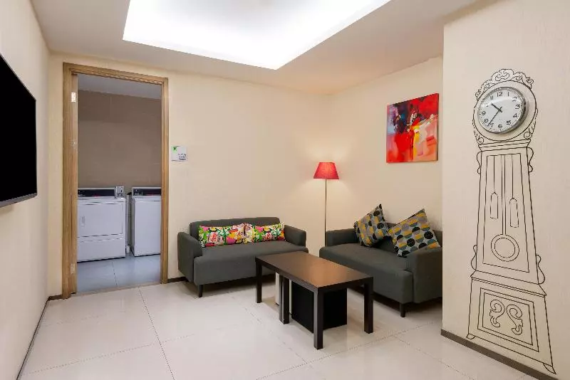 Hotel Holiday Inn Express Shanghai New Jinqiao, An Ihg