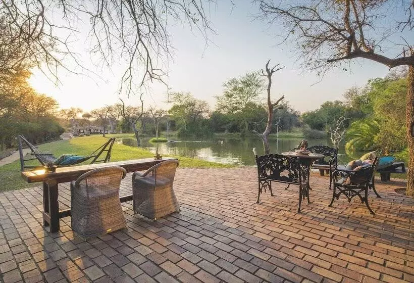 هتل Jabulani Safari