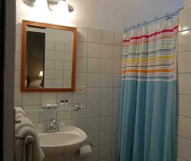 هتل La Posada Azul