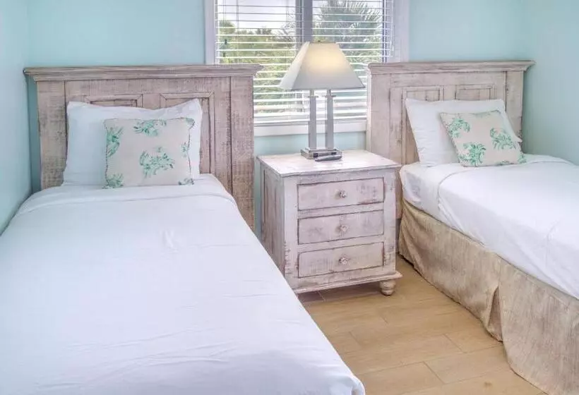 ホテル New Smyrna Waves By Exploria Resorts