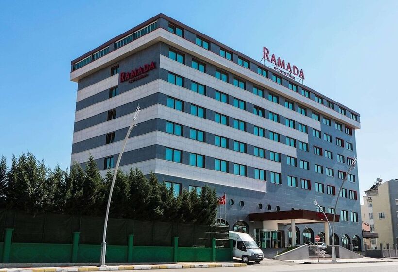酒店 Ramada Usak