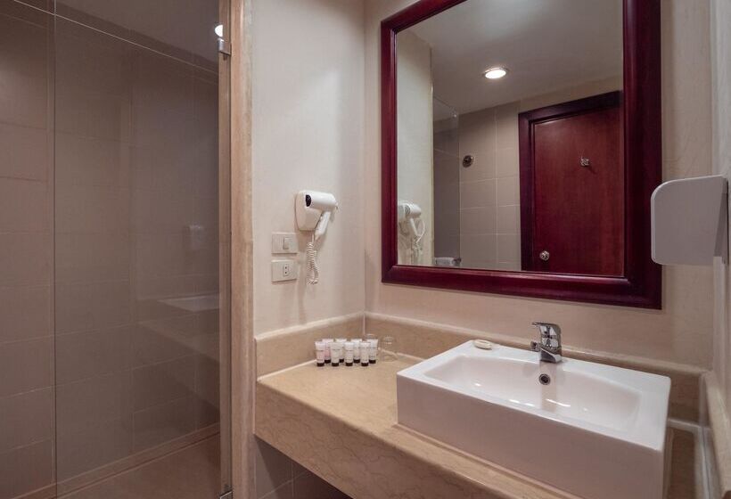 استراحتگاه Serenity Alma Heights Ex Serenity Fun City