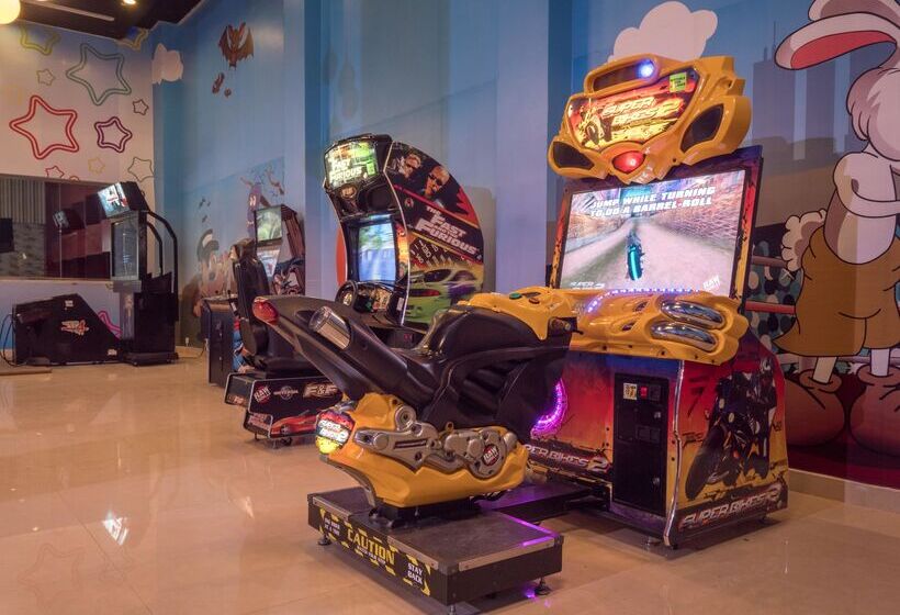استراحتگاه Serenity Alma Heights Ex Serenity Fun City