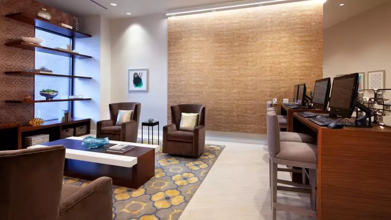 هتل Sheraton Mckinney