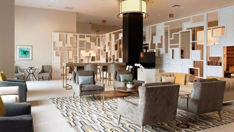 هتل Sheraton Mckinney