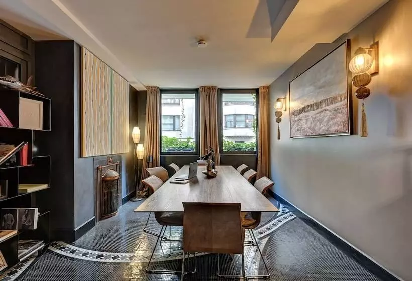 هتل The One Alma Paris