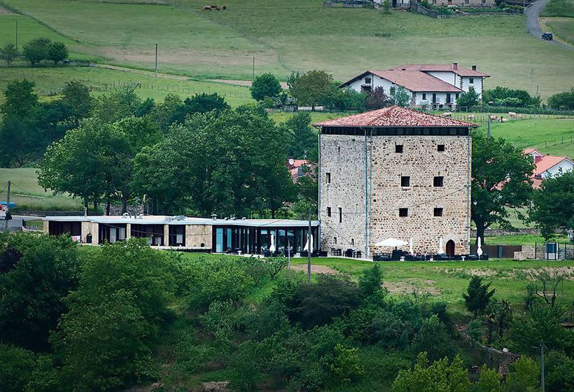 酒店 Torre Zumeltzegi