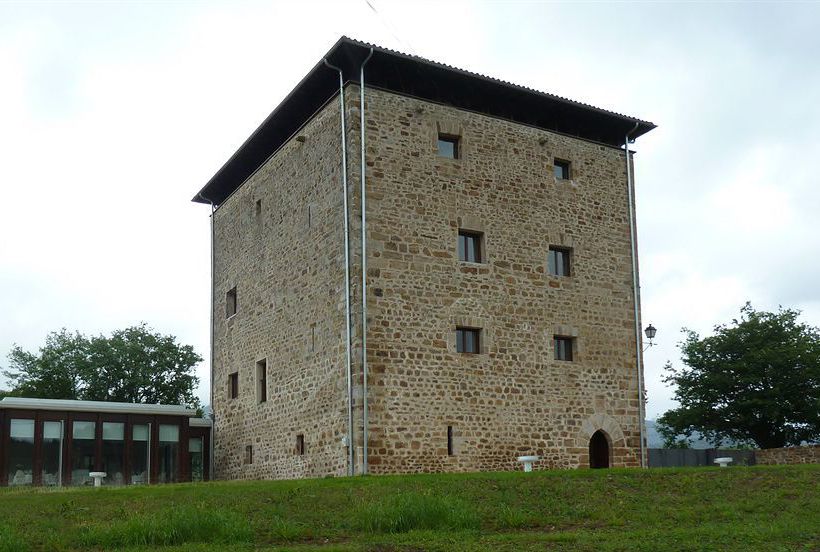 酒店 Torre Zumeltzegi