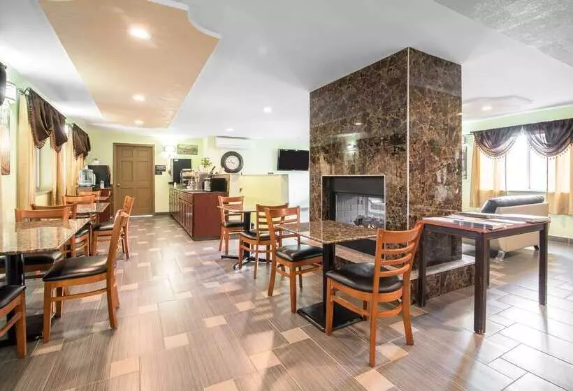 Мотель Rodeway Inn Towanda