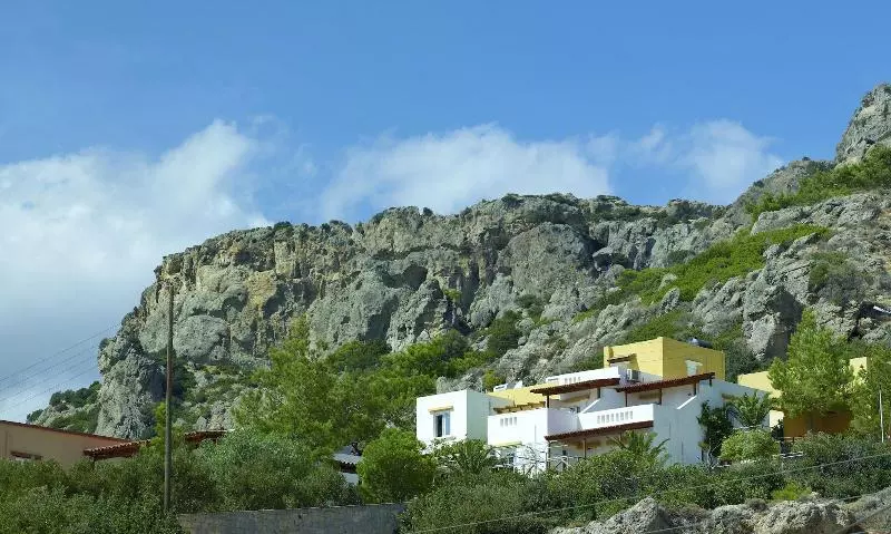 Nakou Village