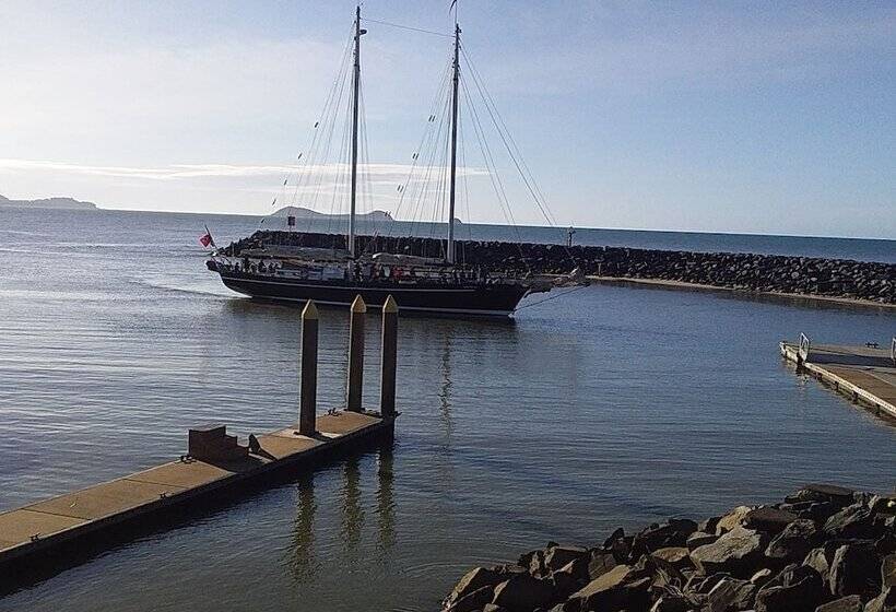 The York Beachfront Holiday Apartments