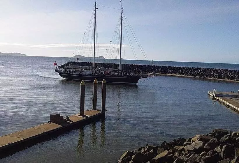 The York Beachfront Holiday Apartments