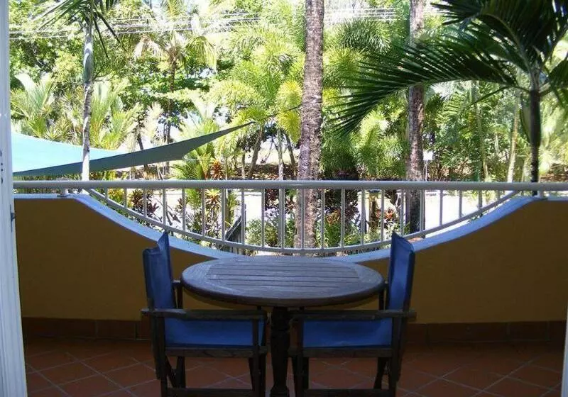 The York Beachfront Holiday Apartments