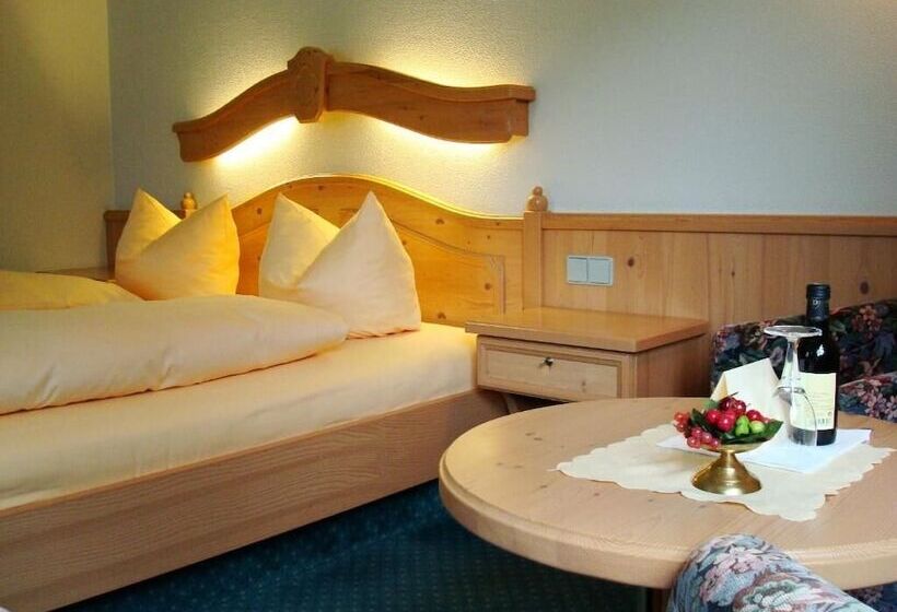 בית מלון כפרי Und Restaurant Moosmühle