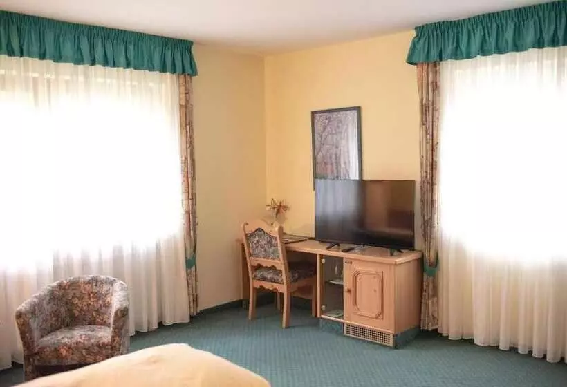 Hotelli Und Restaurant Moosmühle