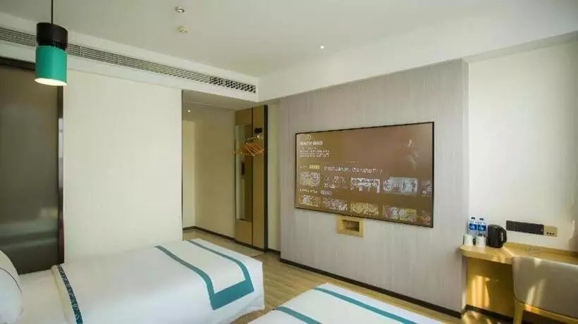 Hotelli City Comfort Inn Chibi Walking Street