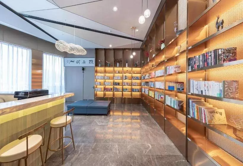 Atour Hotel Kunming International Trade Center