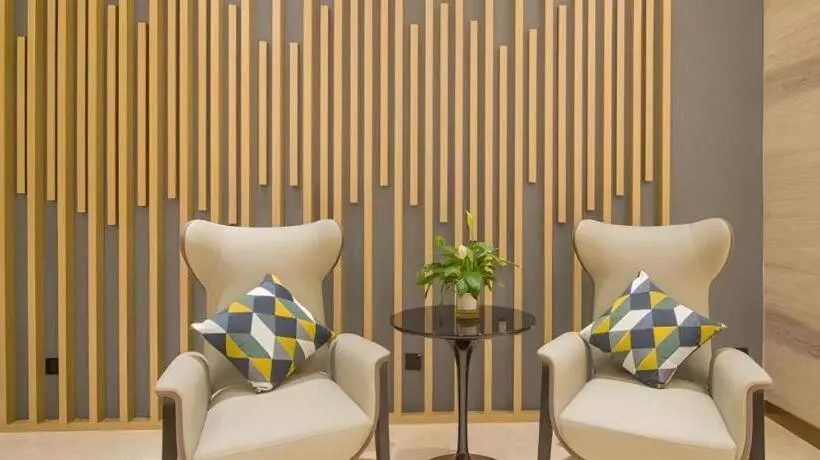 ホテル City Comfort Inn Wuhan Guanggu Jinxiulongcheng Nanhu