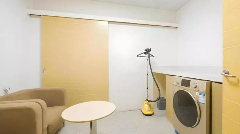 ホテル City Comfort Inn Wuhan Guanggu Jinxiulongcheng Nanhu