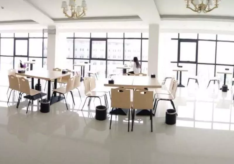 ホテル Greentree Inn Zhengzhou Xinzheng City Longhu Town Xiangyun Road Express