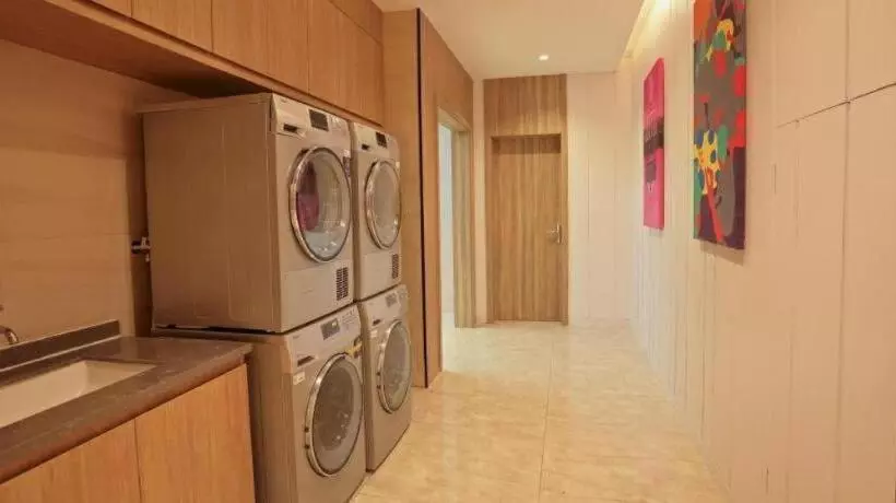 Hanting Hotel Yuyao Zhongan Plaza