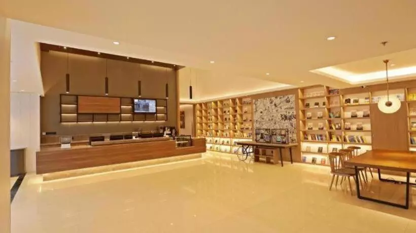Hanting Hotel Yuyao Zhongan Plaza