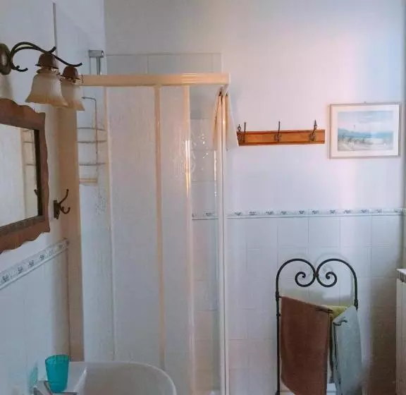 تختخواب و صبحانه Casa Tilde