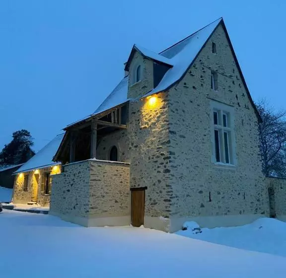 Aamiaismajoitus (B&B) Domaine De La Bigottière