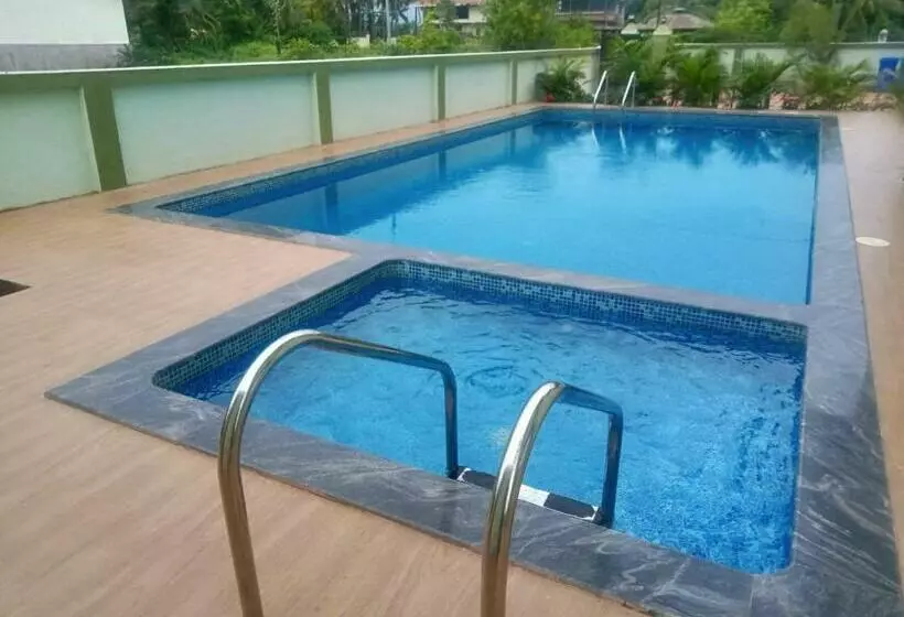 ホテル Beach Haven Nagaon Beach