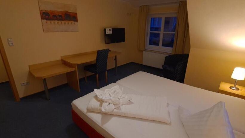 Отель Ephesus Am Weserwehr